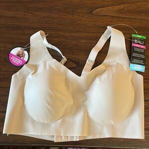 NWT Bali wireless cool comfort bra size L